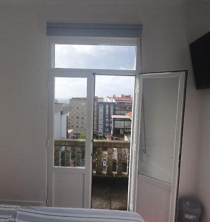 ヴィーゴHabitacion Pequena Con Balconアパートメント エクステリア 写真